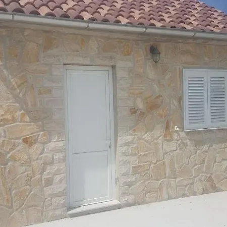 Apertment & Studio Fenix Holiday home *