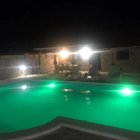 Holiday home Apertment & Studio Fenix